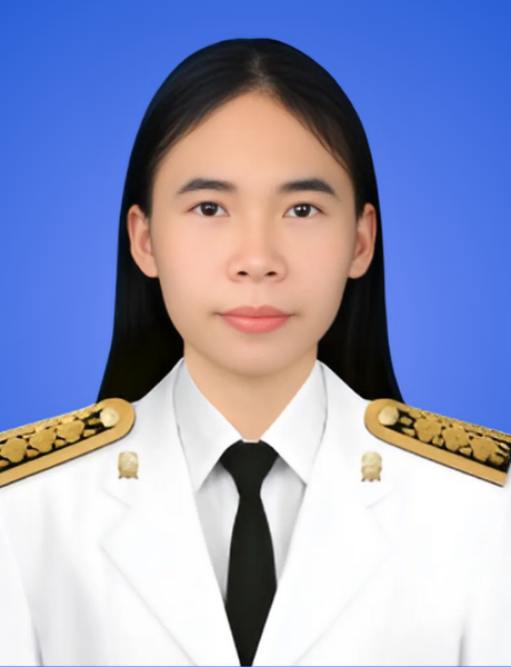 นางสาวพนิดา ศิริภูธร
